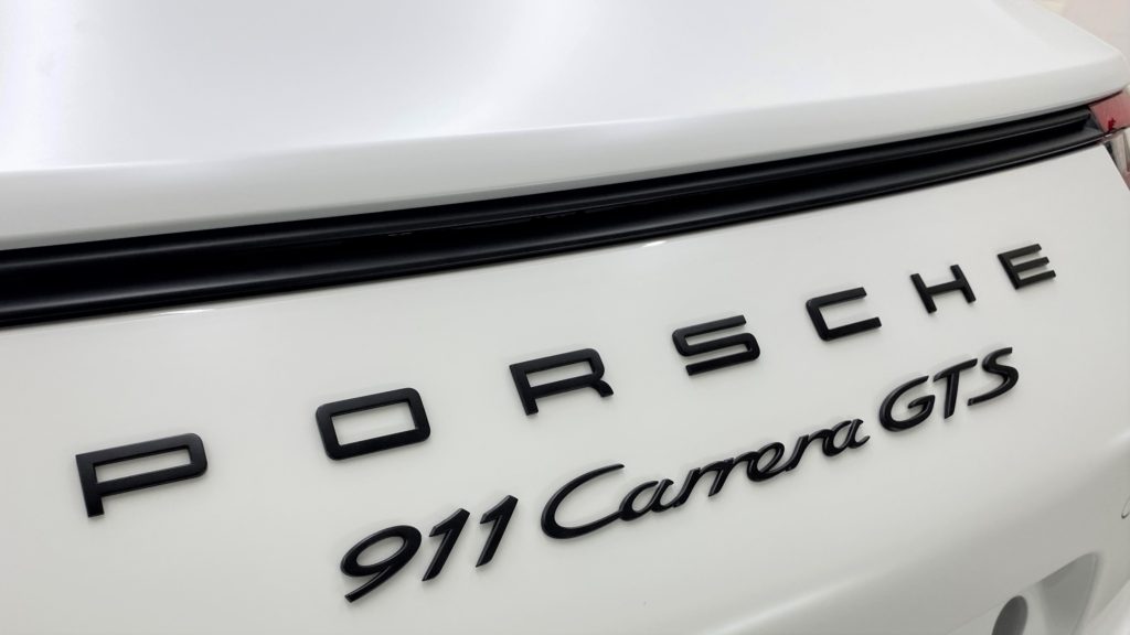 ポルシェ 911 Carrera GTS の車体全面にプロテクションフィルムの施工&ホィールCo.を実施しました