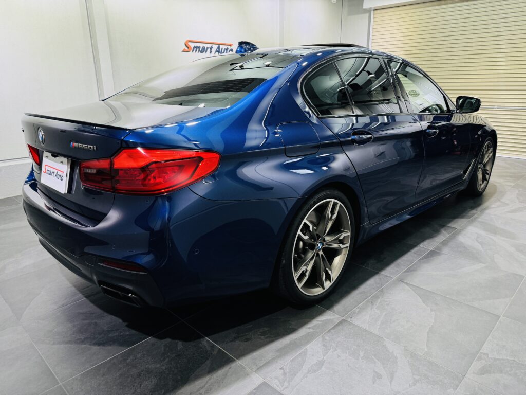 お買取をさせて頂きました 2020年式 BMW M550i xDrive Ultimate Edition を販売車に追加しました。