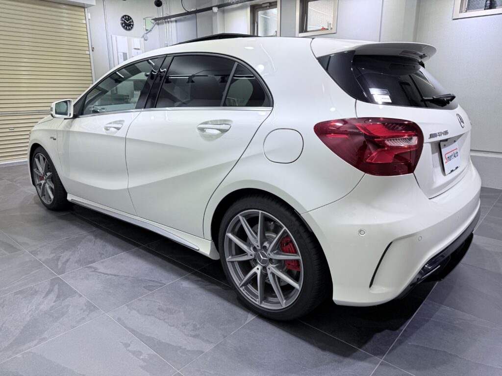 販売車に、奇跡の走行距離：1,290km！ ＜ 2018年式 メルセデス・ベンツ AMG A45 ＞ が追加されました。